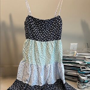 BeBop Navy and White Floral Top